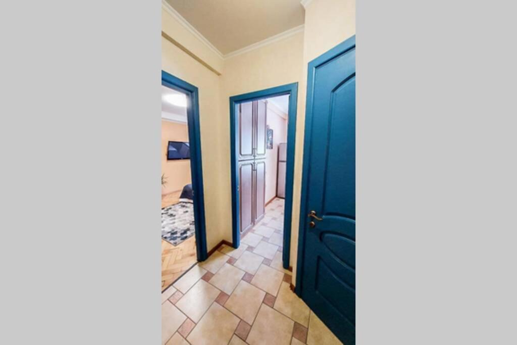 Cozy Flat Apartamento Kiev Exterior foto